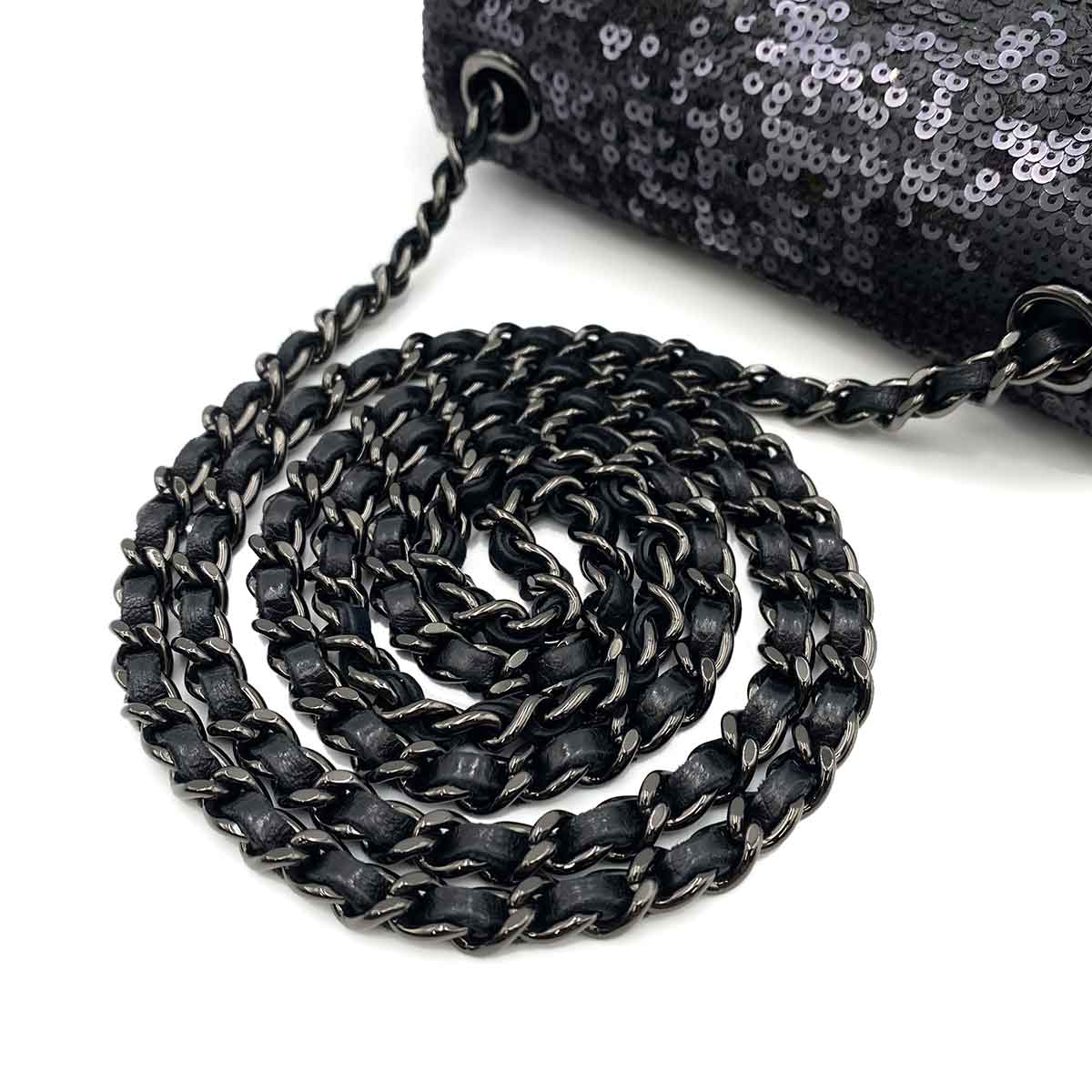 Luxury Promise Japan CHANEL MINI CHAIN SHOULDER BAG BLACK SEQUINS LEATHER 90235890