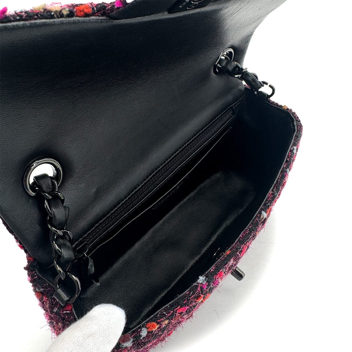 Luxury Promise Japan CHANEL MINI MATELASSE 20 CHAIN SHOULDER BAG BLACK PINK TWEED 90294980