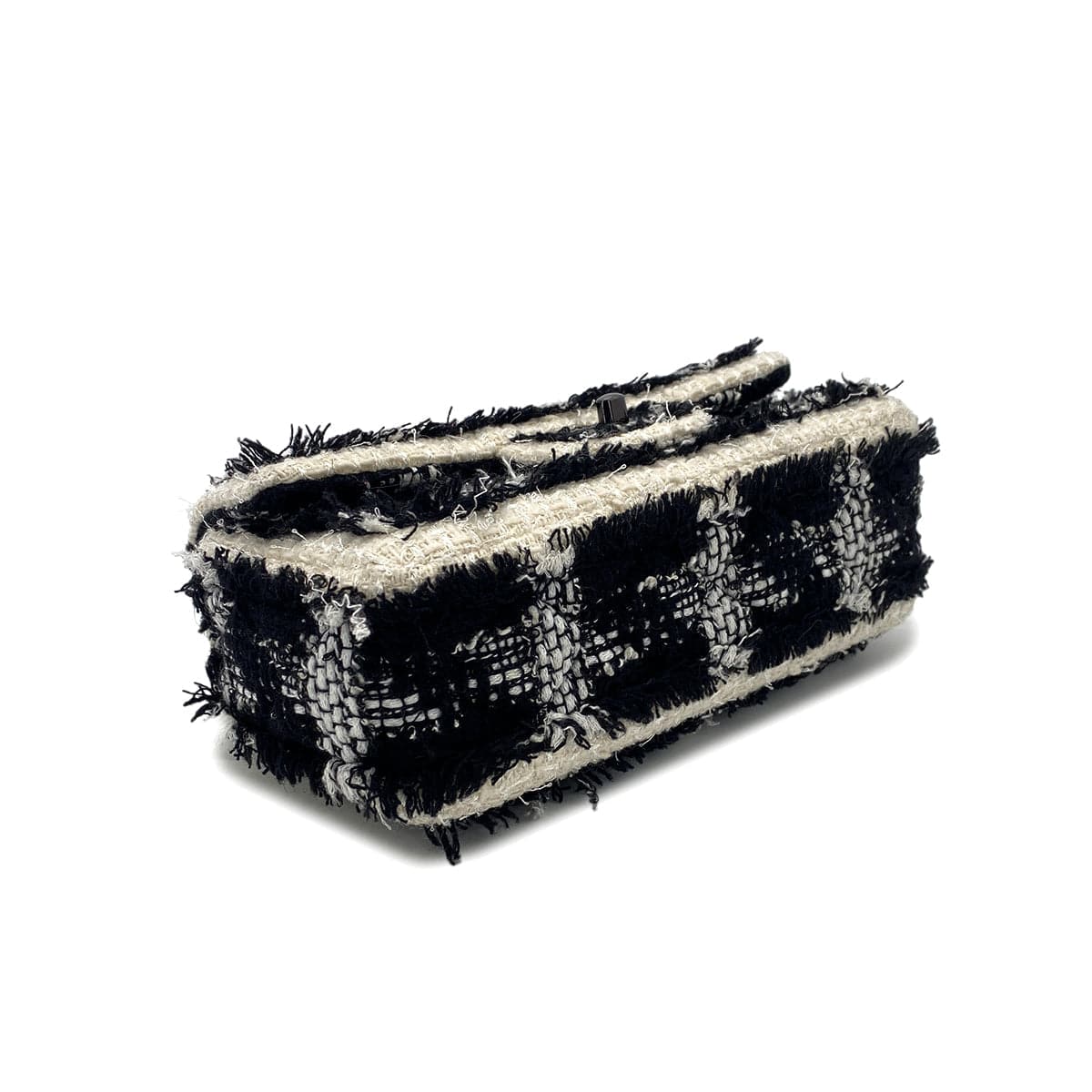 Luxury Promise Japan CHANEL MINI MATELASSE 20 CHAIN SHOULDER BAG BLACK WHITE TWEED 90296674