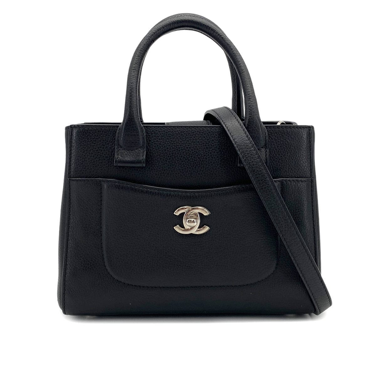 Luxury Promise Japan CHANEL NEO EXECUTIVE TOTE SHOULDER BAG BLACK LEATHER SILVER HARDWARE 90324852