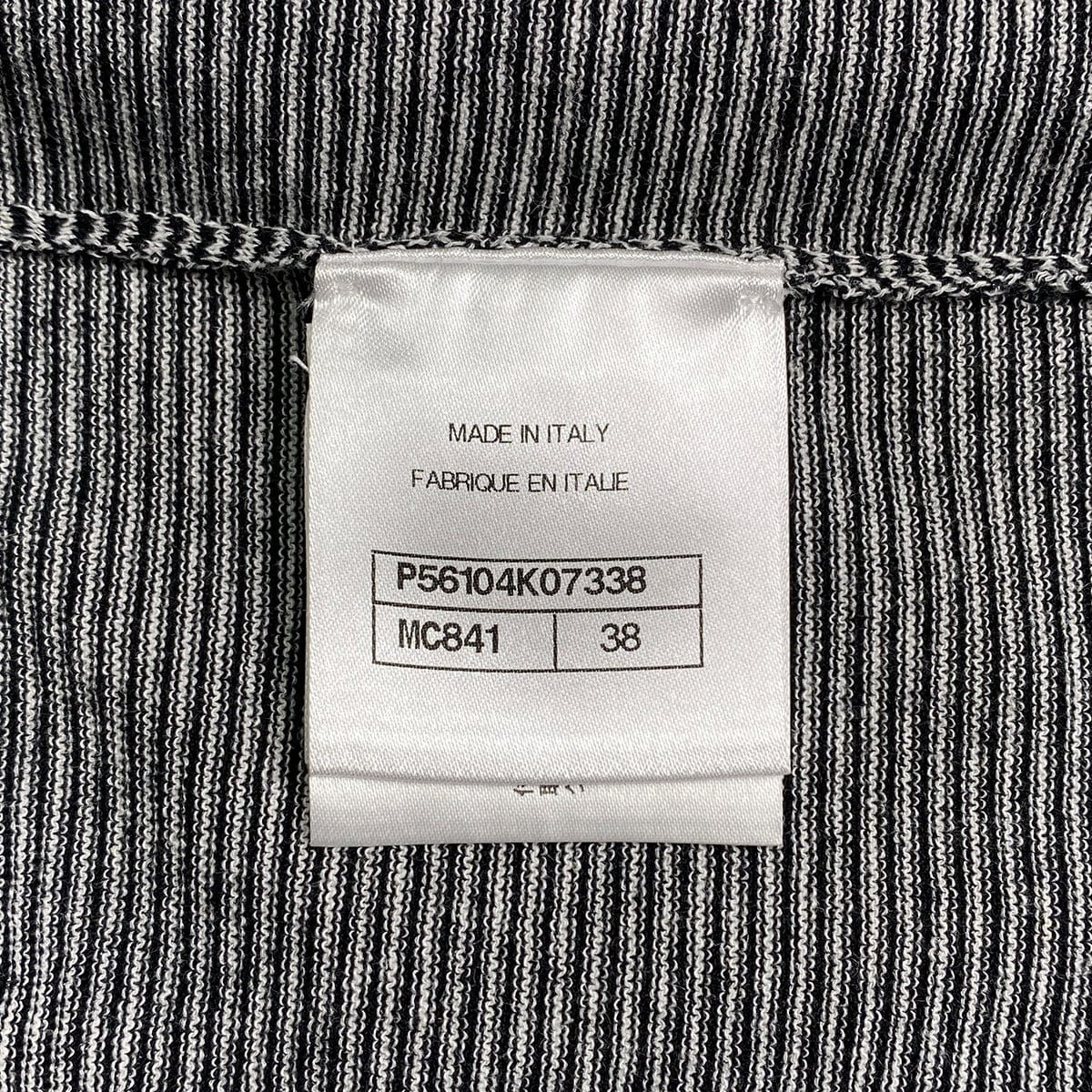 Luxury Promise Japan CHANEL SLEEVELESS TOPS BORDER FLOWER MOTIF BLACK WHITE COTTON 38 P56 RTW 90291318