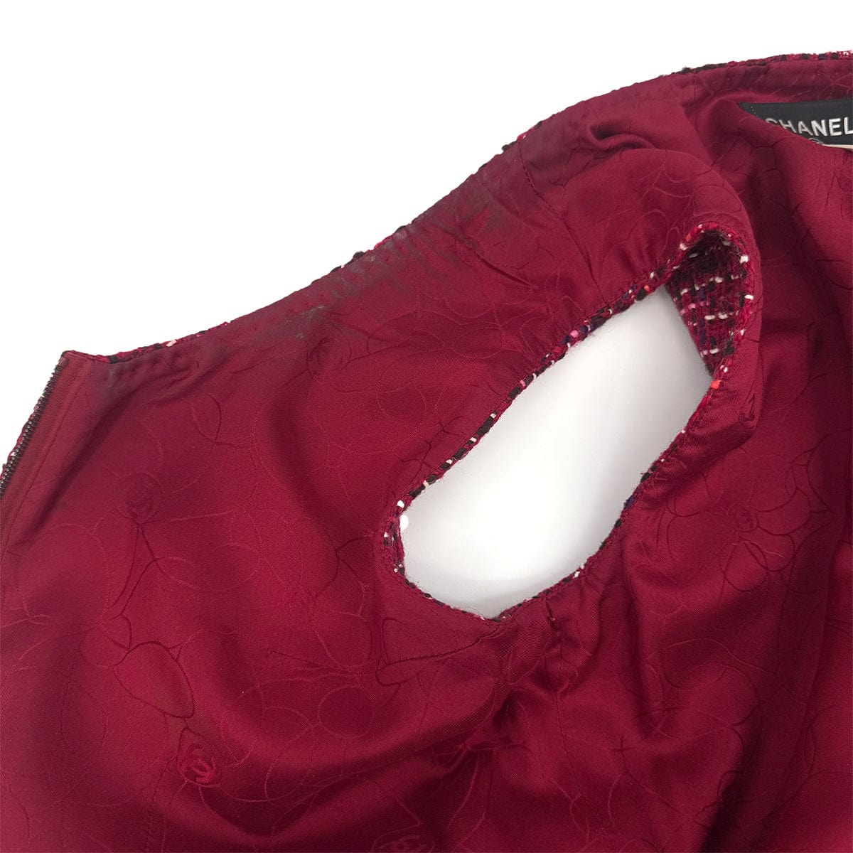 Luxury Promise Japan CHANEL TWEED COCO BUTTON SLEEVELESS ZIP DRESS RED WOOL 42 01A RTW 90283150