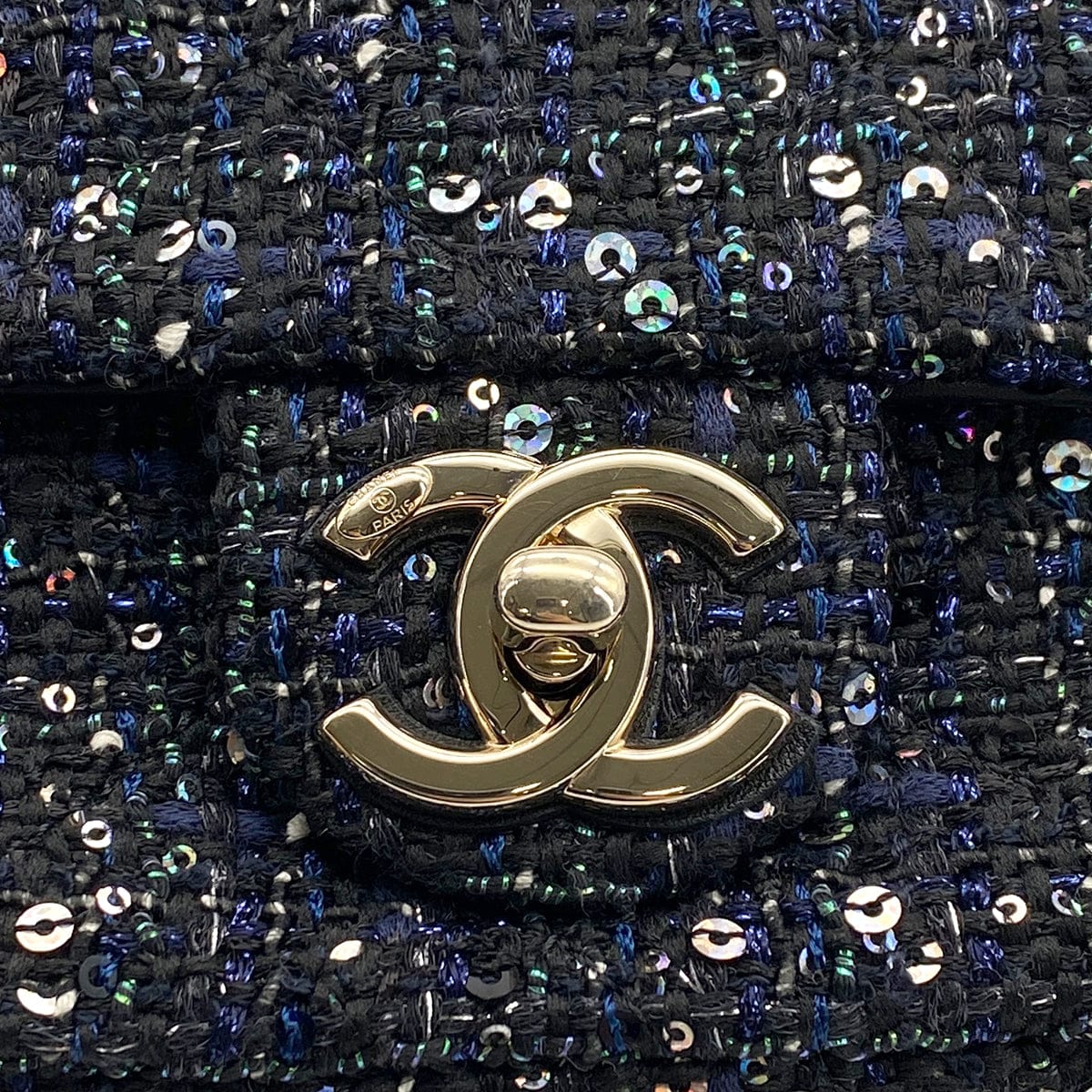 luxury promise japan CHANEL TWEED SEQUINS FAUX PEARL CHAIN HAND SHOULDER BAG NAVY BLACK TWEED GOLD HARDWARE 90317906