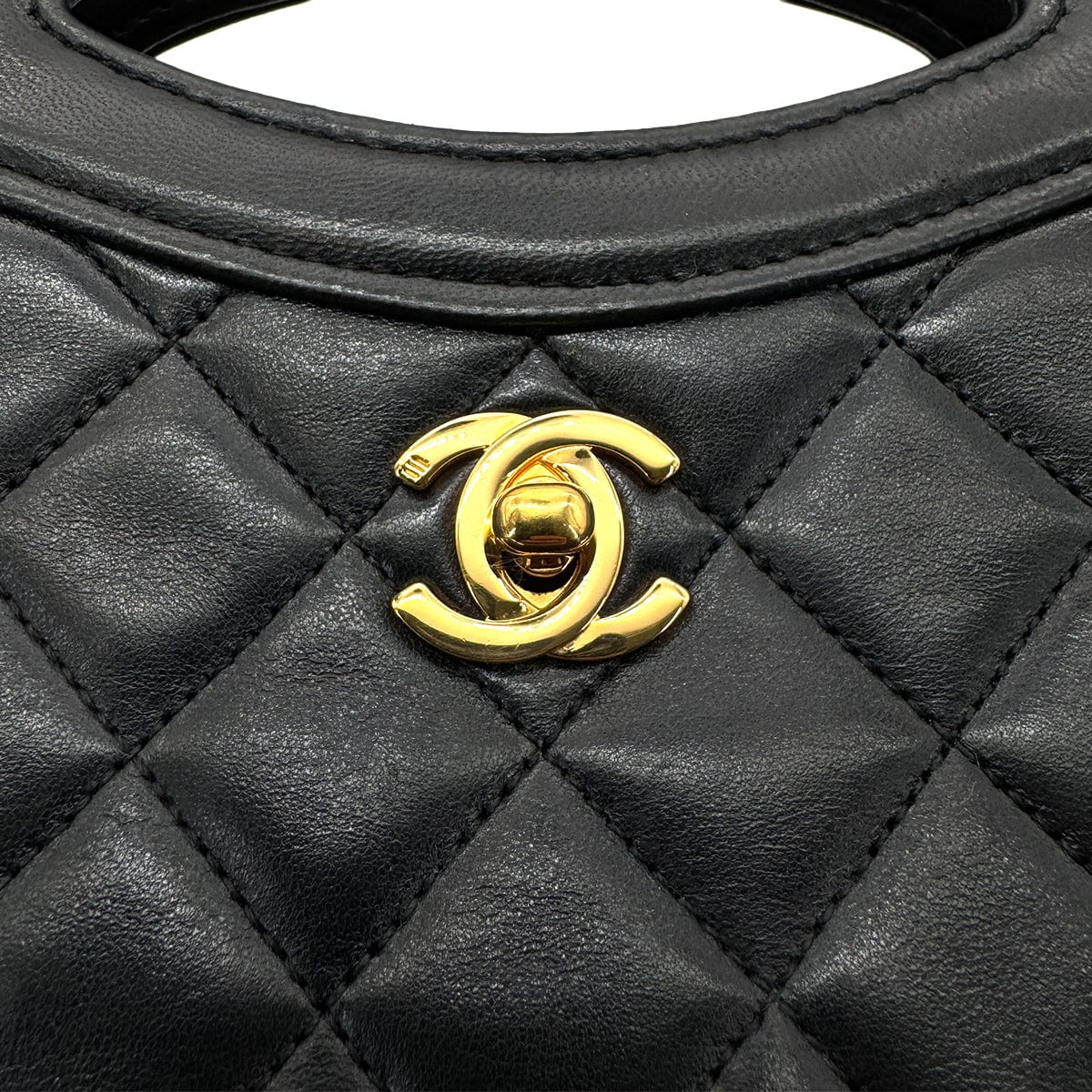 Luxury Promise Japan CHANEL VINTAGE 2WAY HAND CHAIN SHOULDER BAG BLACK LAMB SKIN 90269080