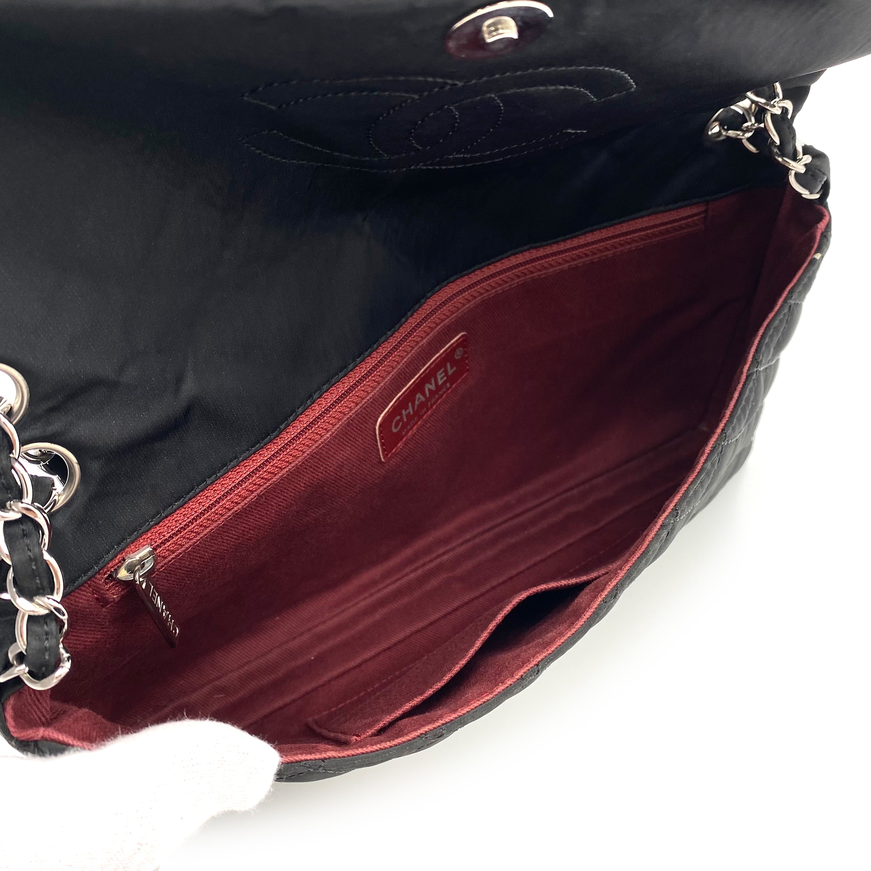 Luxury Promise Japan CHANEL VINTAGE CHAIN SHOULDER BAG BLACK SATIN 90235472