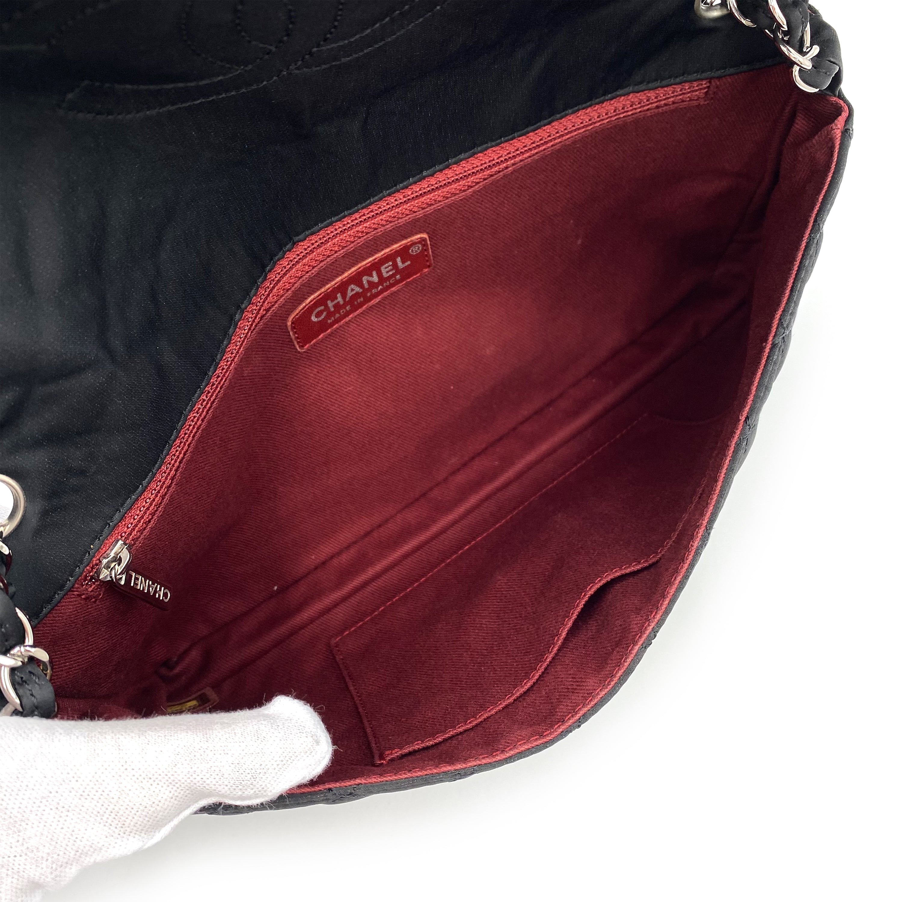 Luxury Promise Japan CHANEL VINTAGE CHAIN SHOULDER BAG BLACK SATIN 90239118