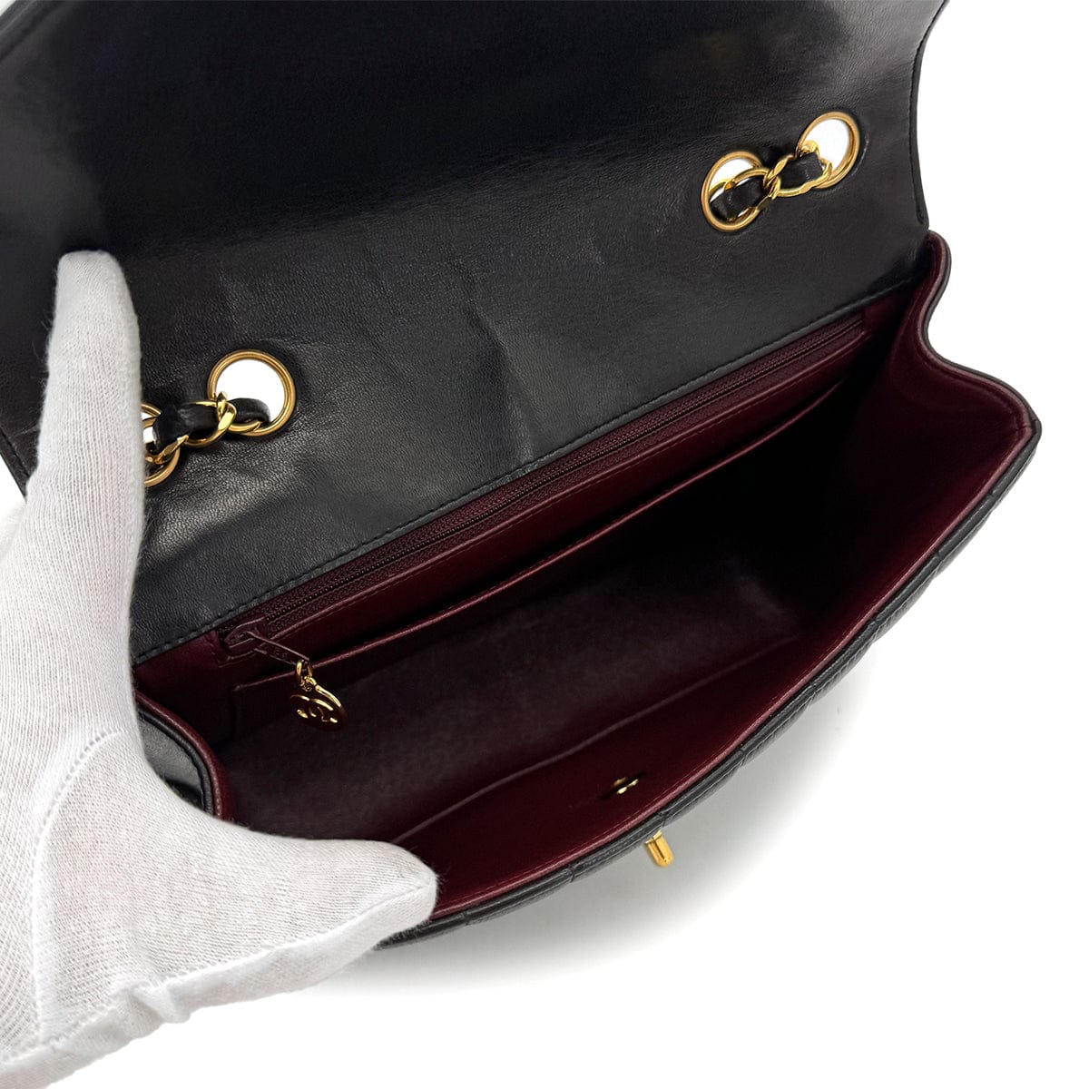 Luxury Promise Japan CHANEL VINTAGE CHEVRON CHAIN SHOULDER BAG BLACK LAMB SKIN 90292489