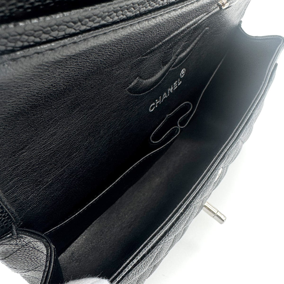 Luxury Promise Japan CHANEL VINTAGE CLASSIC FLAP MEDIUM CHAIN SHOULDER BAG BLACK CAVIAR SKIN 90278460