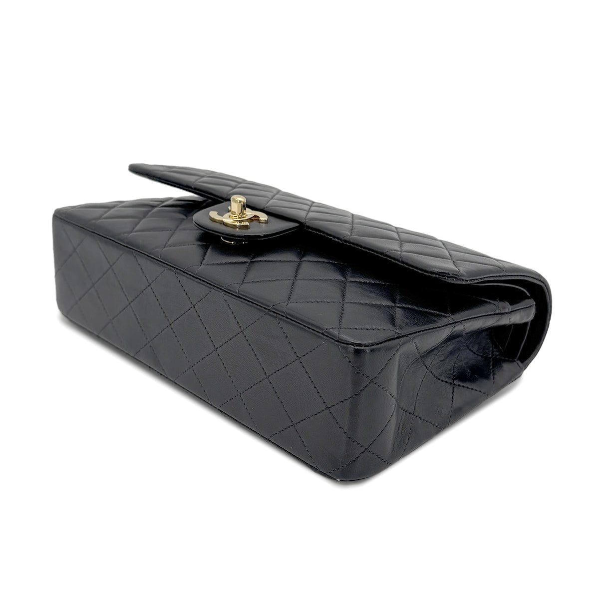 Luxury Promise Japan CHANEL VINTAGE CLASSIC FLAP MEDIUM CHAIN SHOULDER BAG BLACK LAMB SKIN 90202080