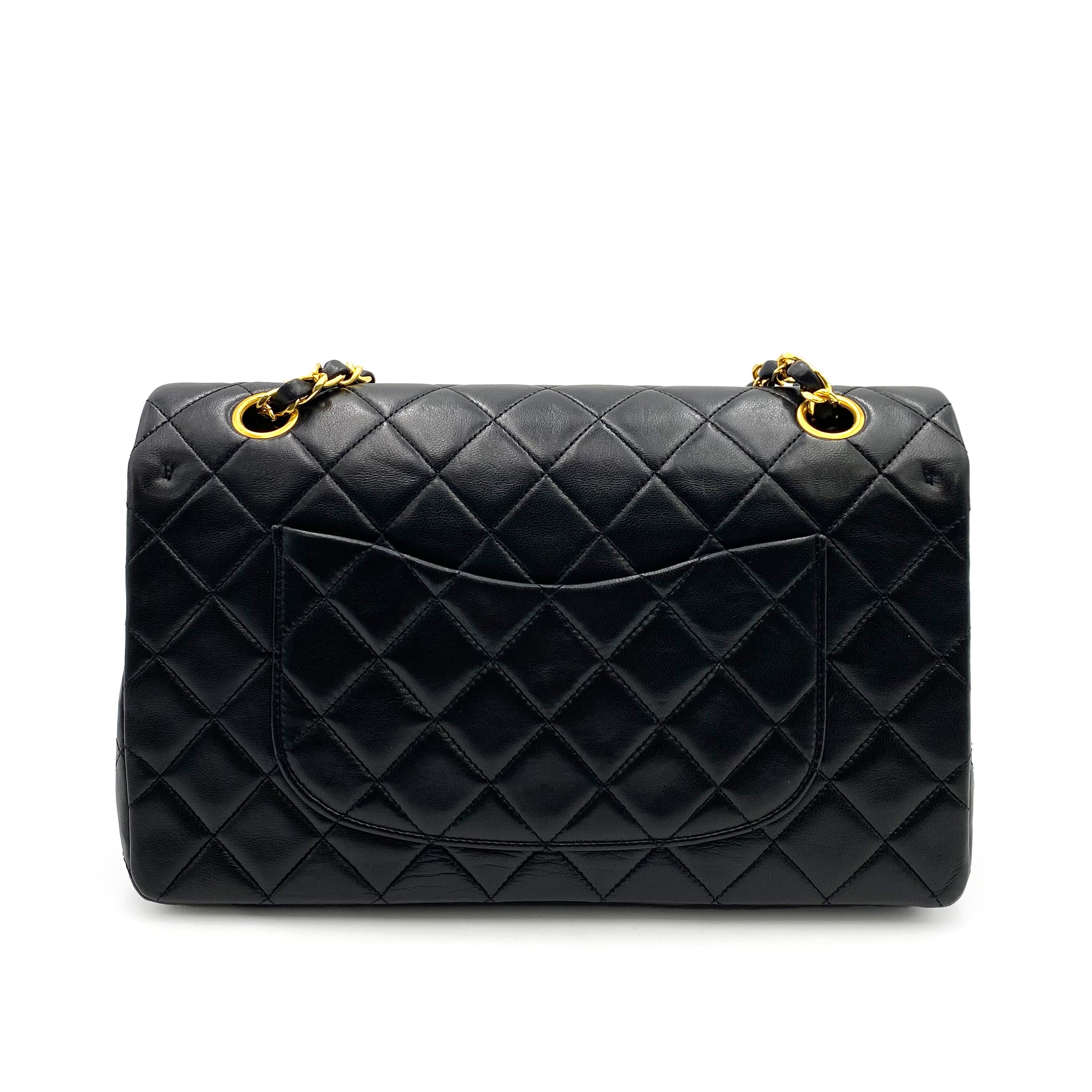 Luxury Promise Japan CHANEL VINTAGE CLASSIC FLAP MEDIUM CHAIN SHOULDER BAG BLACK LAMB SKIN 90234646
