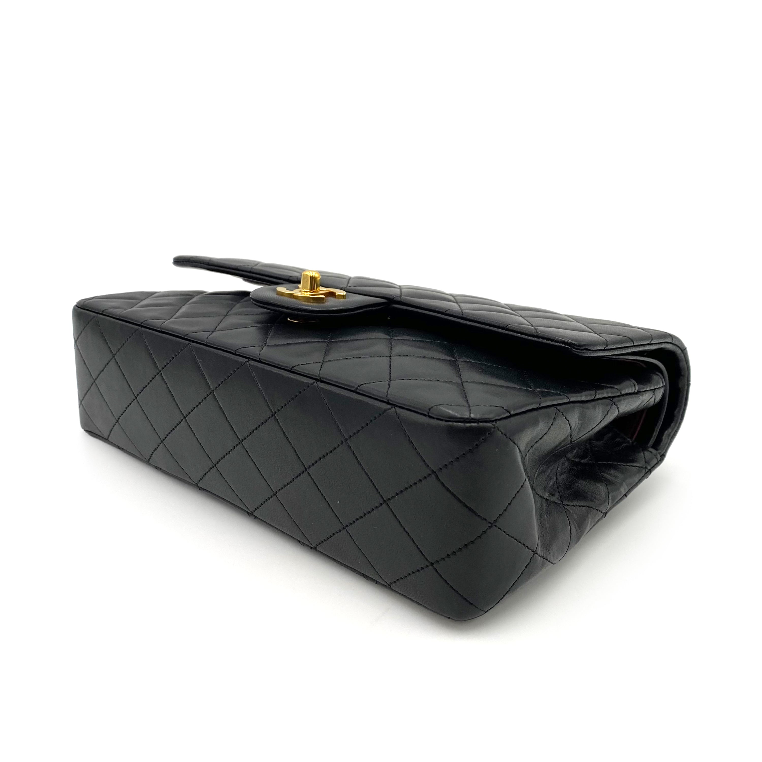 Luxury Promise Japan CHANEL VINTAGE CLASSIC FLAP MEDIUM CHAIN SHOULDER BAG BLACK LAMB SKIN 90234646