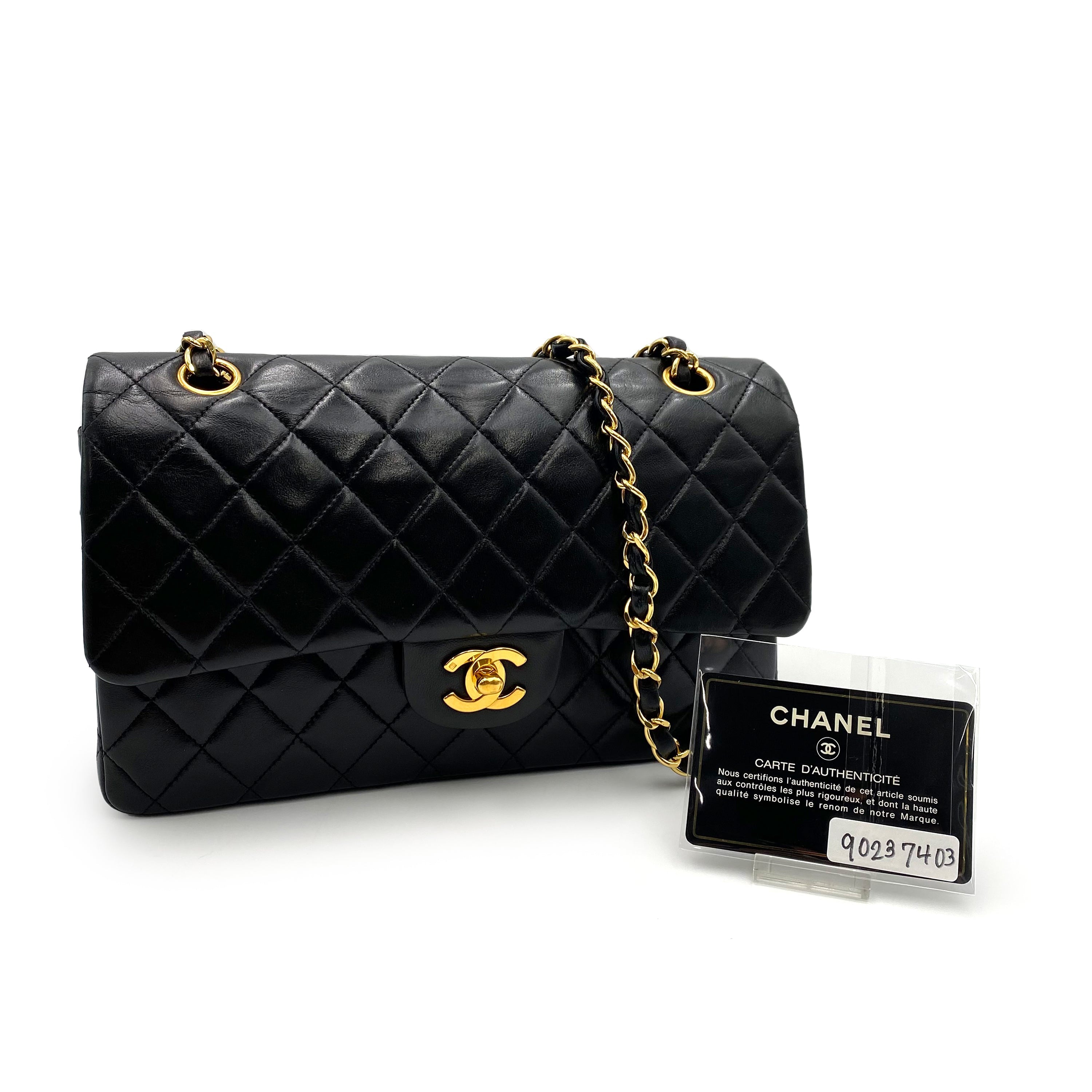 Luxury Promise Japan CHANEL VINTAGE CLASSIC FLAP MEDIUM CHAIN SHOULDER BAG BLACK LAMB SKIN 90237403