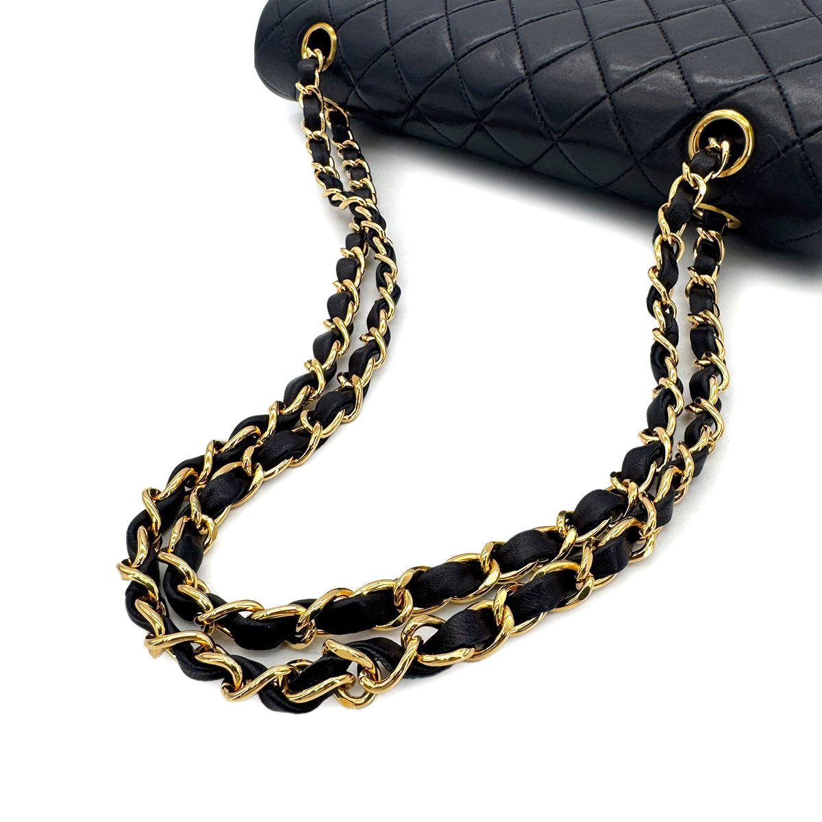 Luxury Promise Japan CHANEL VINTAGE CLASSIC FLAP MEDIUM CHAIN SHOULDER BAG NAVY LAMB SKIN 90289071