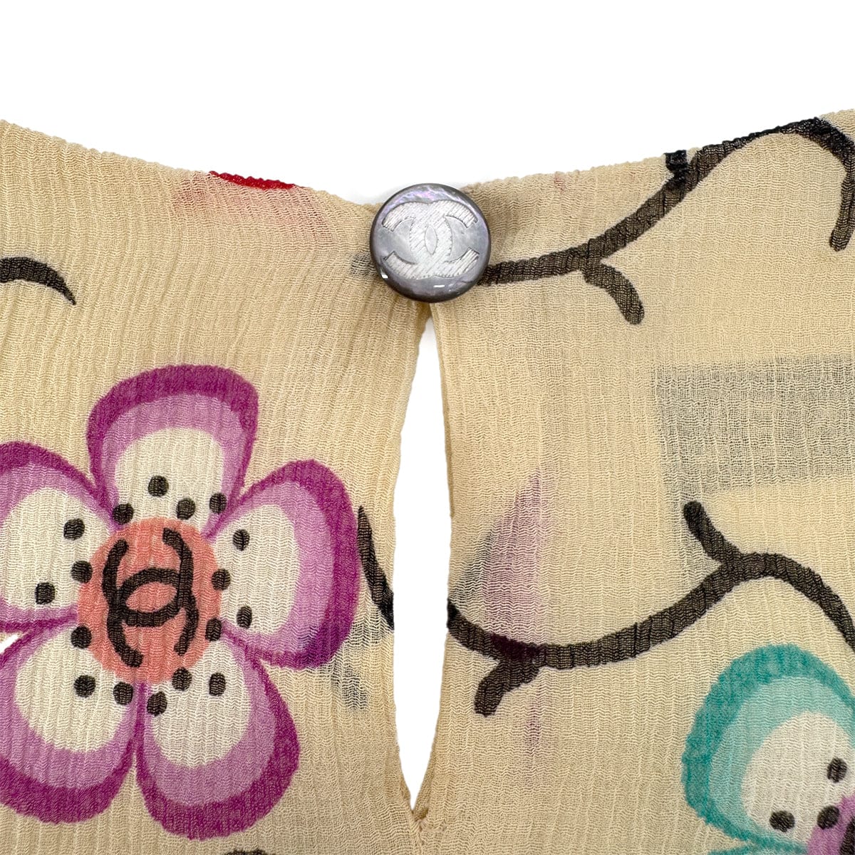 Luxury Promise Japan CHANEL VINTAGE COCO BUTTON CAMELLIA HALF SLEEVE TOPS BEIGE SILK 38 01S RTW 90286894