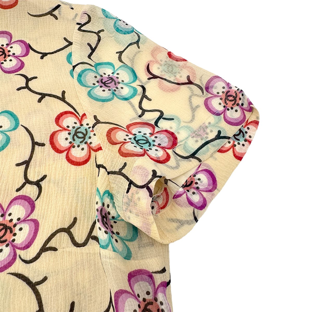 Luxury Promise Japan CHANEL VINTAGE COCO BUTTON CAMELLIA HALF SLEEVE TOPS BEIGE SILK 38 01S RTW 90286894