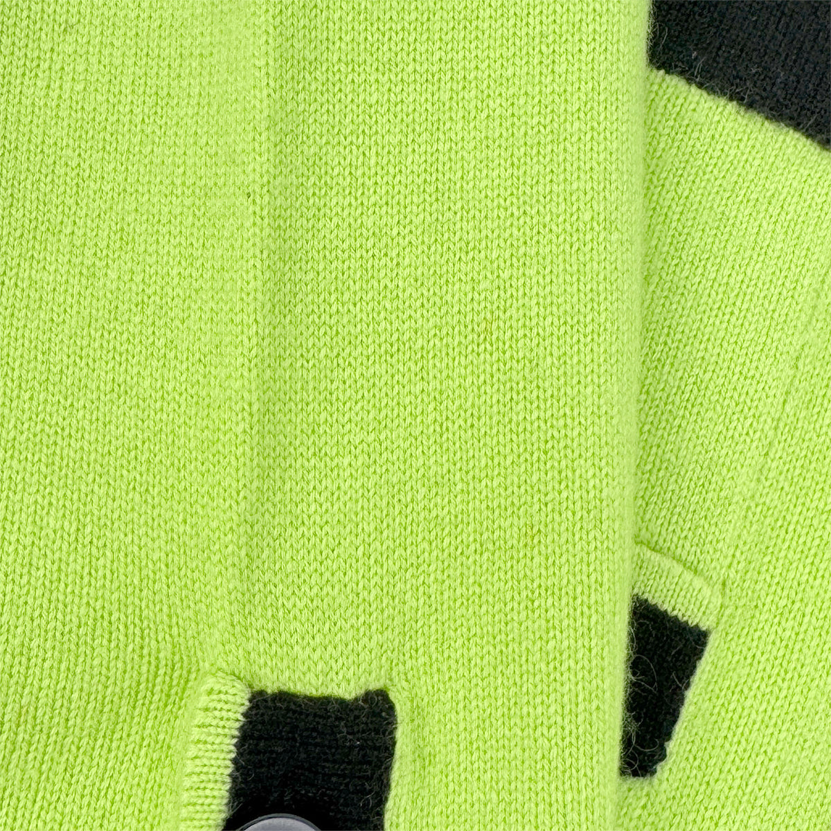 Luxury Promise Japan CHANEL VINTAGE COCO BUTTON KNIT TOPS CARDIGAN SET YELLOW BLACK CASHMERE 42 P04 RTW 90283633