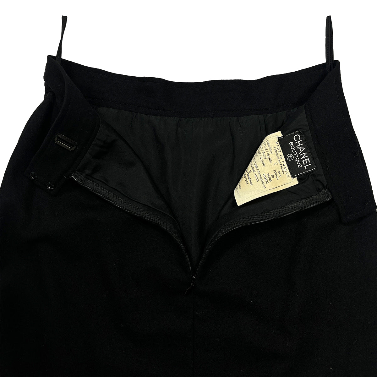 Luxury Promise Japan CHANEL VINTAGE COCO BUTTON PENCIL SKIRT BLACK WOOL 38 94A RTW 90286889