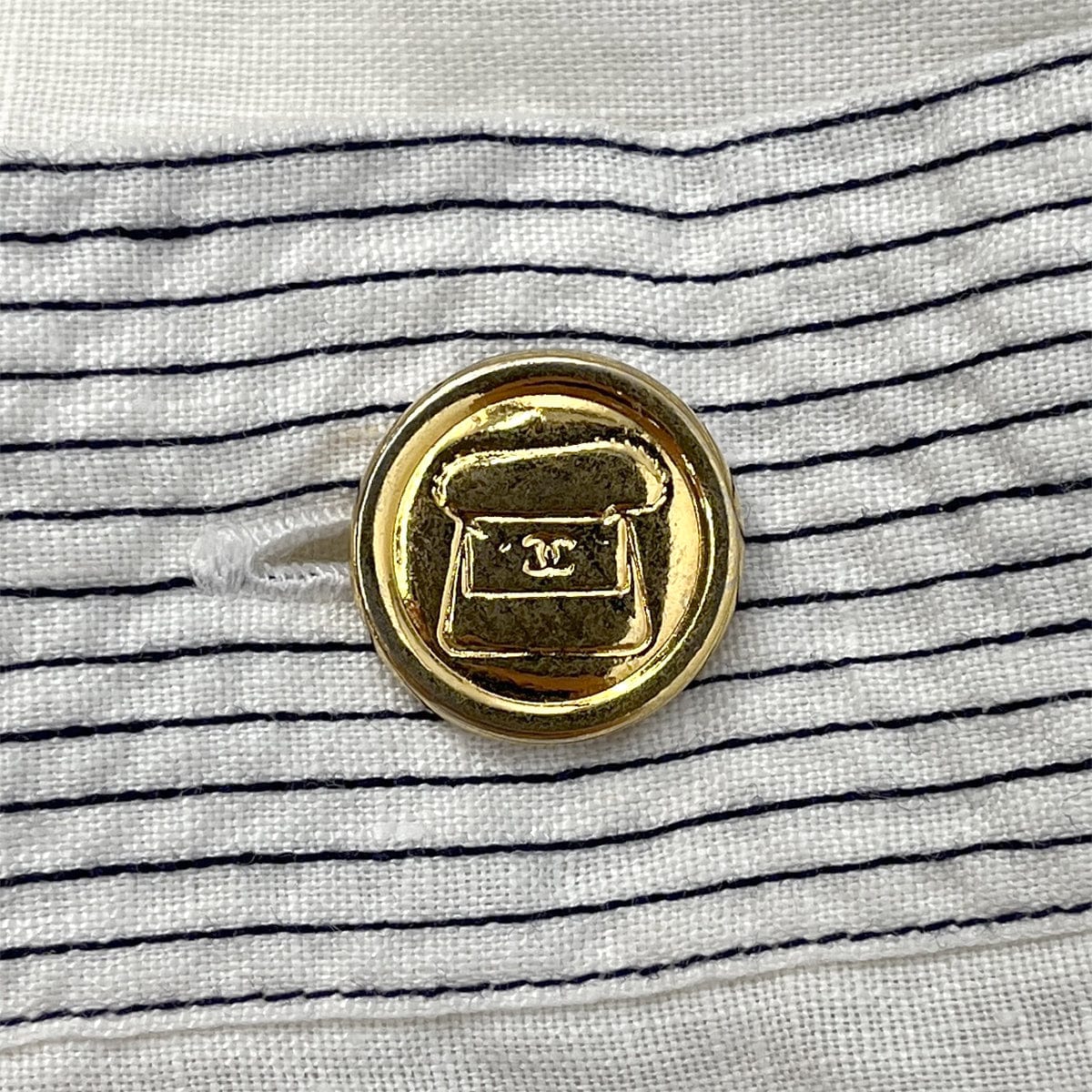 Luxury Promise Japan CHANEL VINTAGE COCO BUTTON SHORT SLEEVE SHIRT WHITE RTW 90288013
