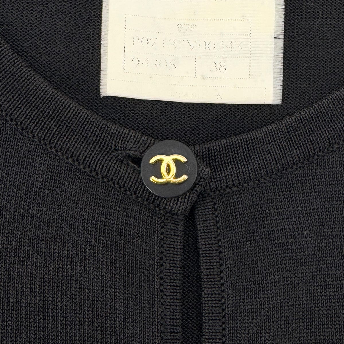 Luxury Promise Japan CHANEL VINTAGE COCO BUTTON SLEEVELESS TOPS BLACK RTW 38 97P RTW 90290318