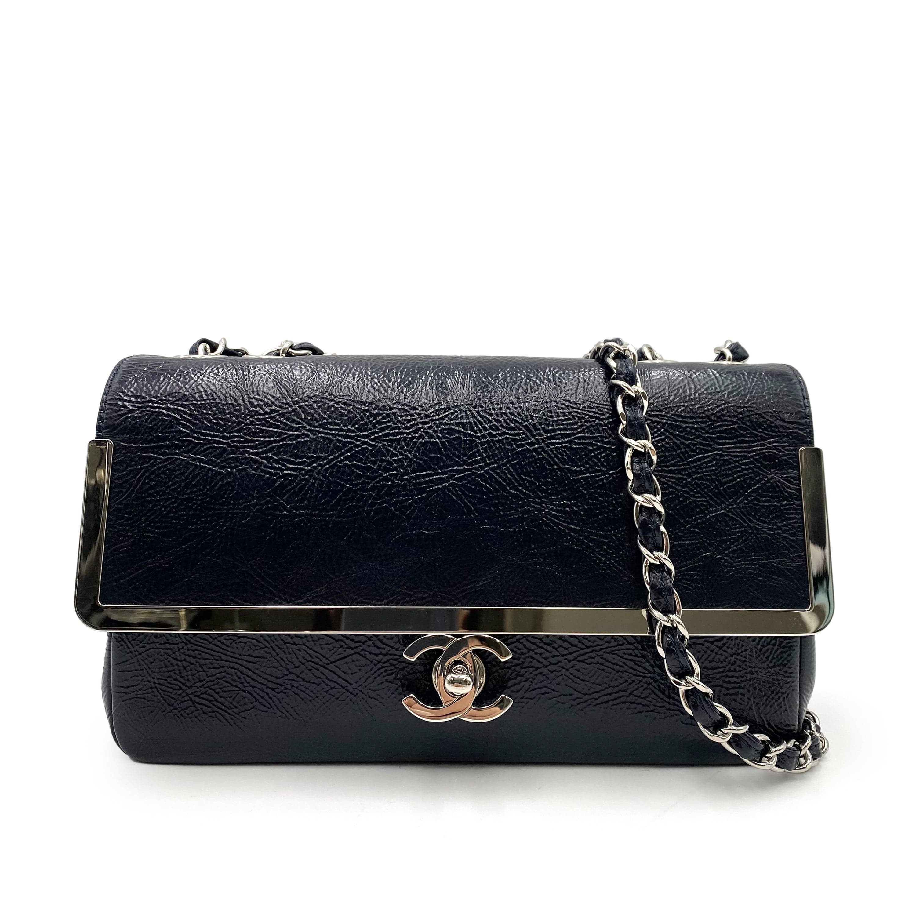 Luxury Promise Japan CHANEL VINTAGE COCOMARK CHAIN SHOULDER BAG NAVY CALF SKIN SHW 90238794