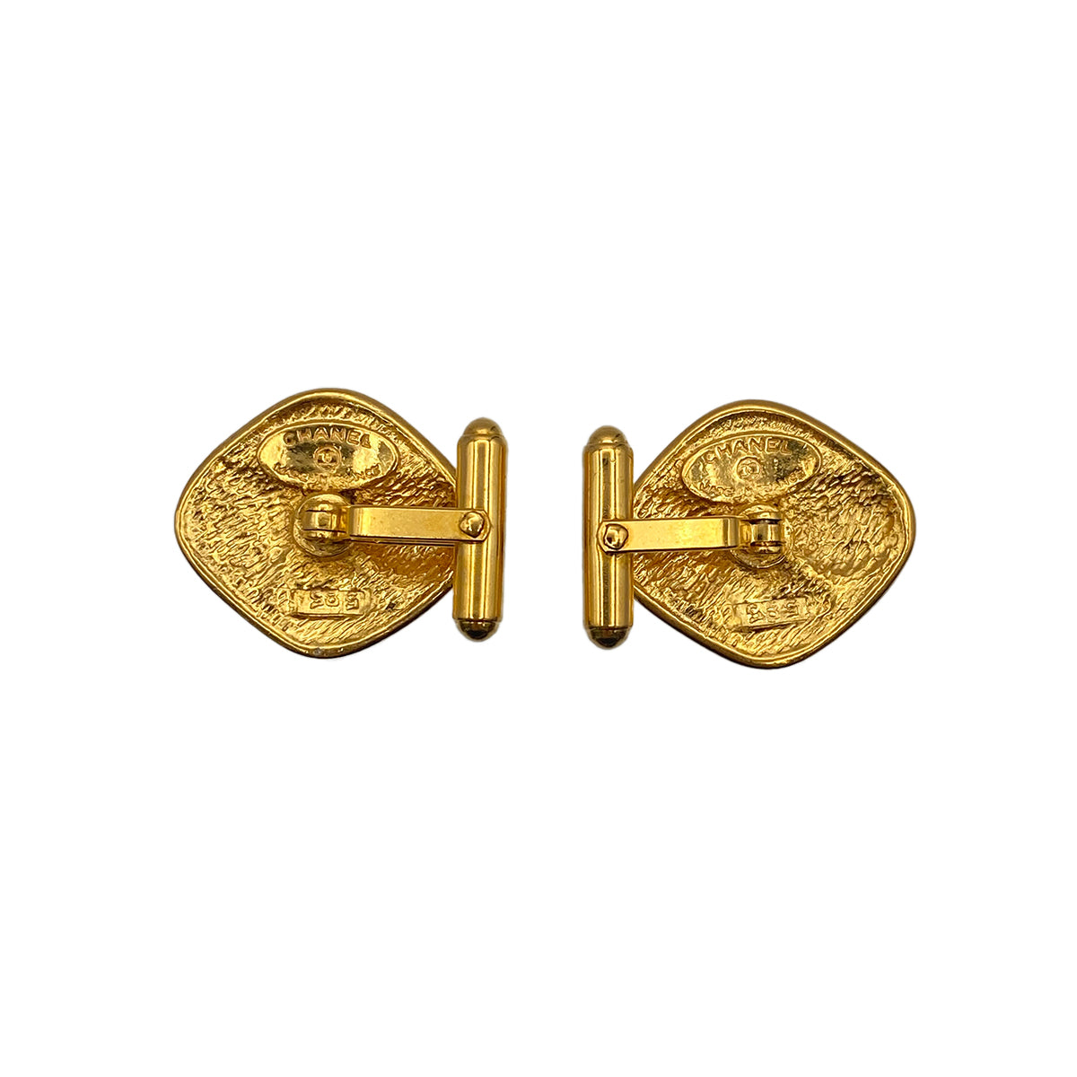 Luxury Promise Japan CHANEL VINTAGE CUFFLINKS GOLD ACCESSORY 90270375
