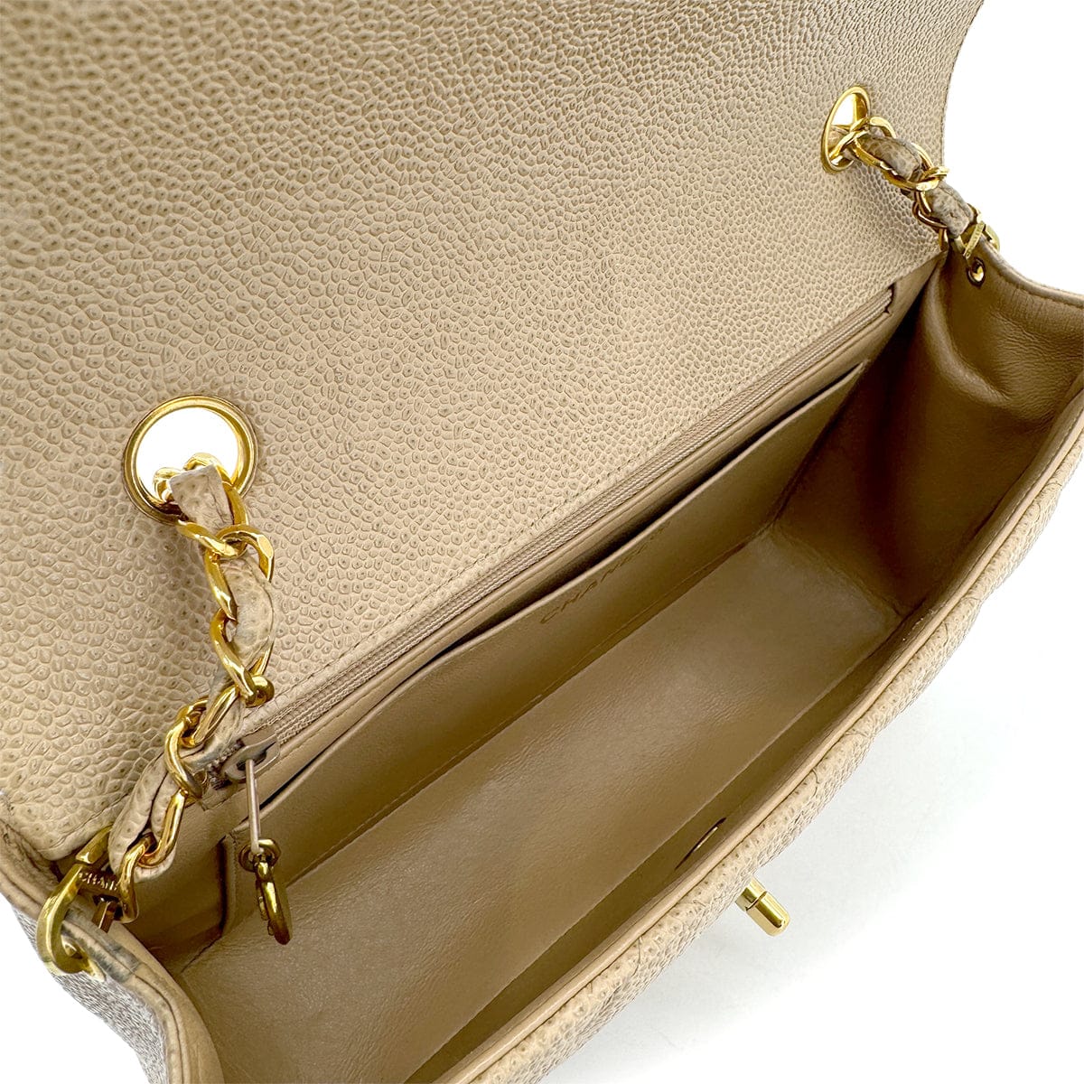 Luxury Promise Japan CHANEL VINTAGE DIANA MEDIUM CHAIN SHOULDER BAG BEIGE CAVIAR SKIN 90304980