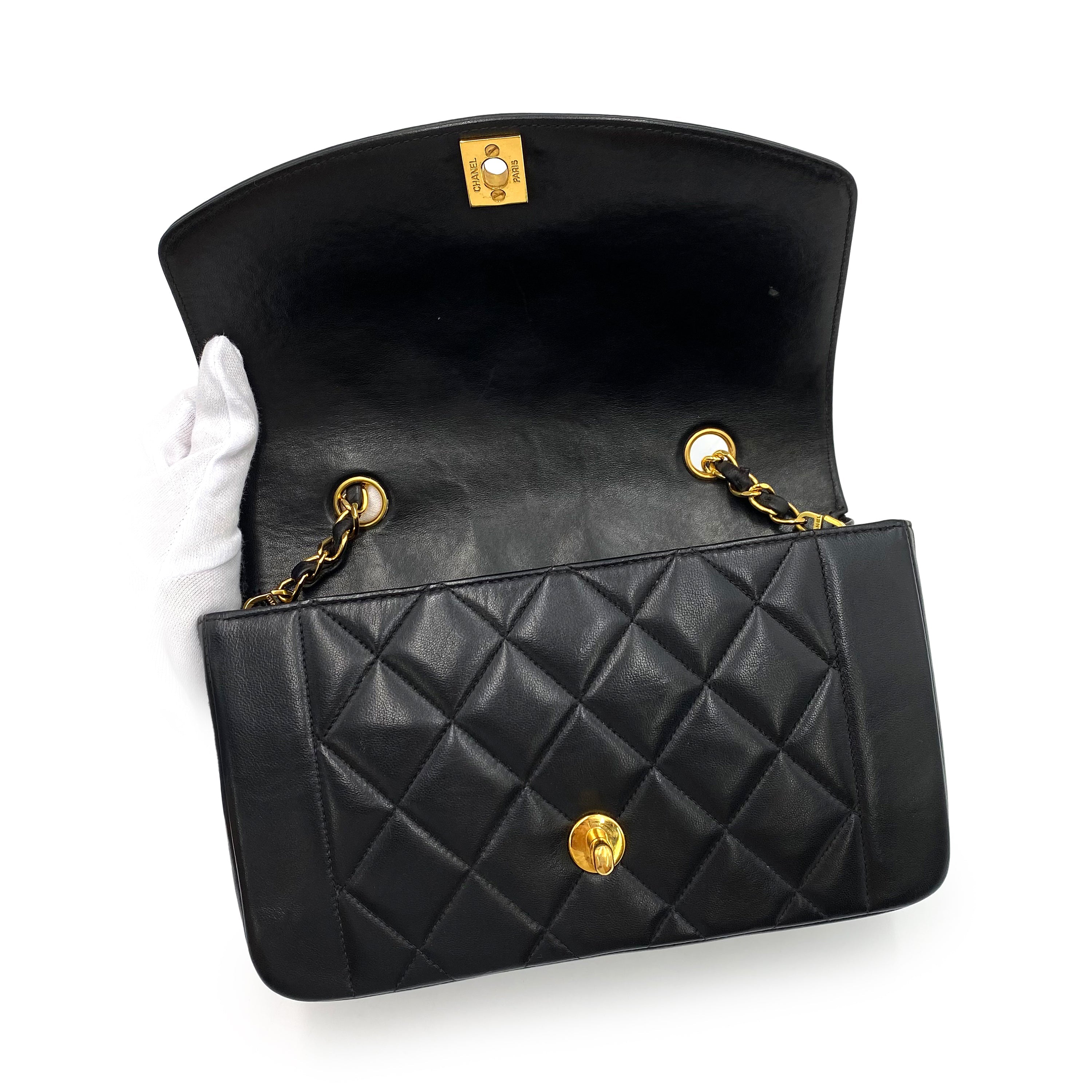 Luxury Promise Japan CHANEL VINTAGE DIANA SMALL CHAIN SHOULDER BAG BLACK LAMB SKIN 90238522