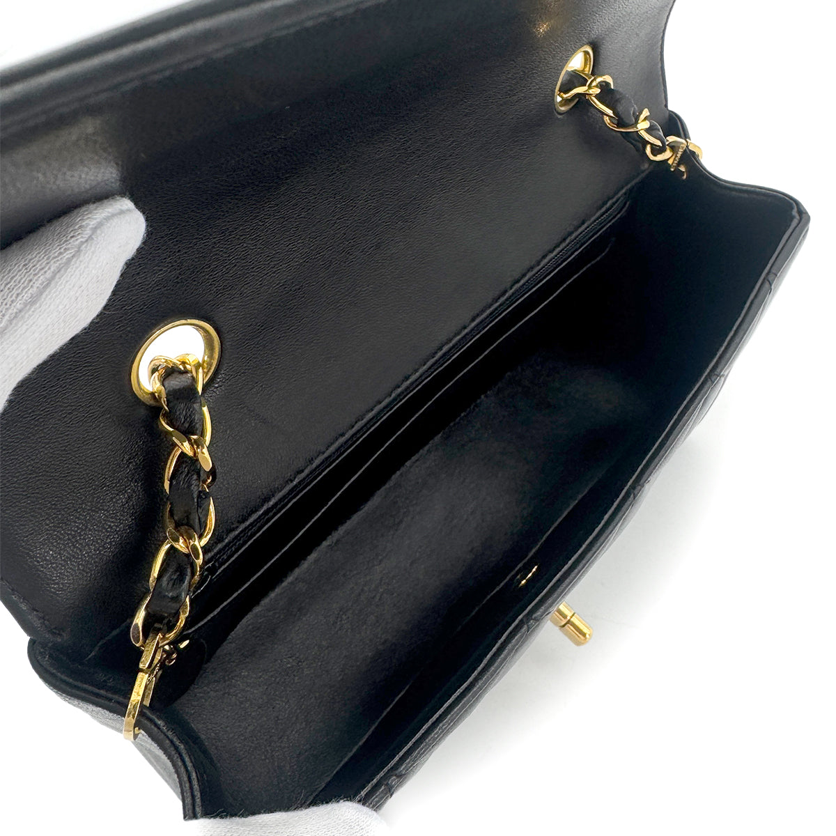 Luxury Promise Japan CHANEL VINTAGE DIANA SMALL CHAIN SHOULDER BAG BLACK LAMB SKIN 90270854