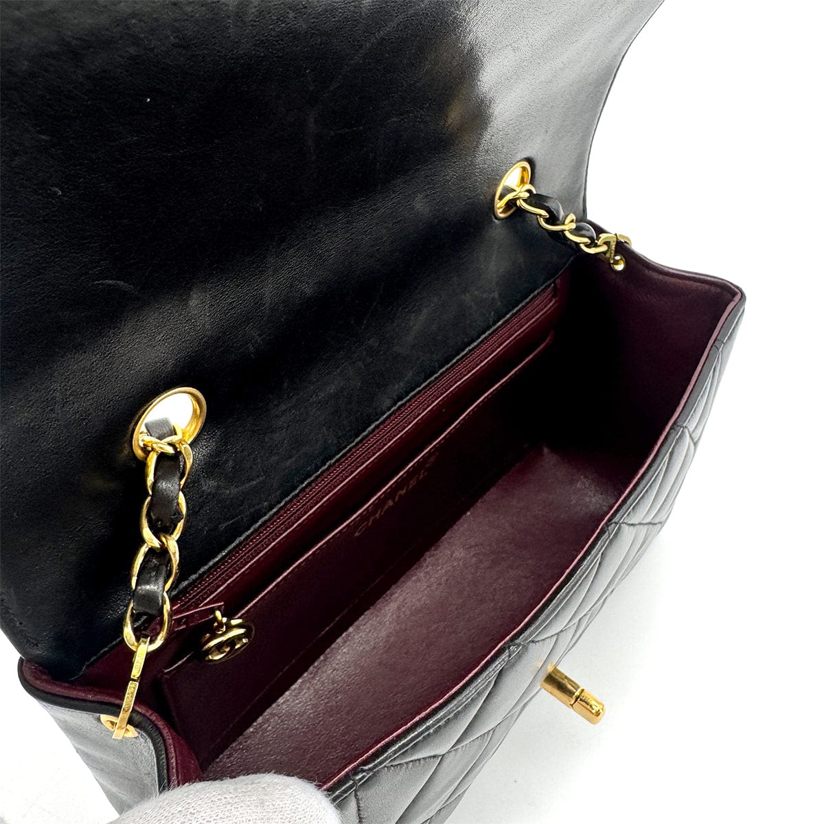 Luxury Promise Japan CHANEL VINTAGE DIANA SMALL CHAIN SHOULDER BAG BLACK LAMB SKIN 90276363