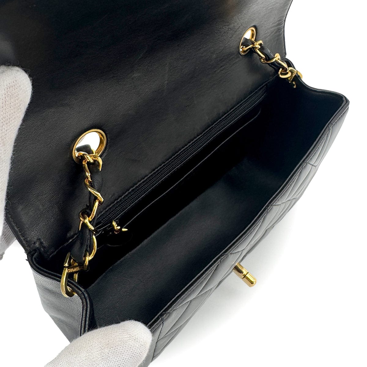 Luxury Promise Japan CHANEL VINTAGE DIANA SMALL CHAIN SHOULDER BAG BLACK LAMB SKIN 90280288