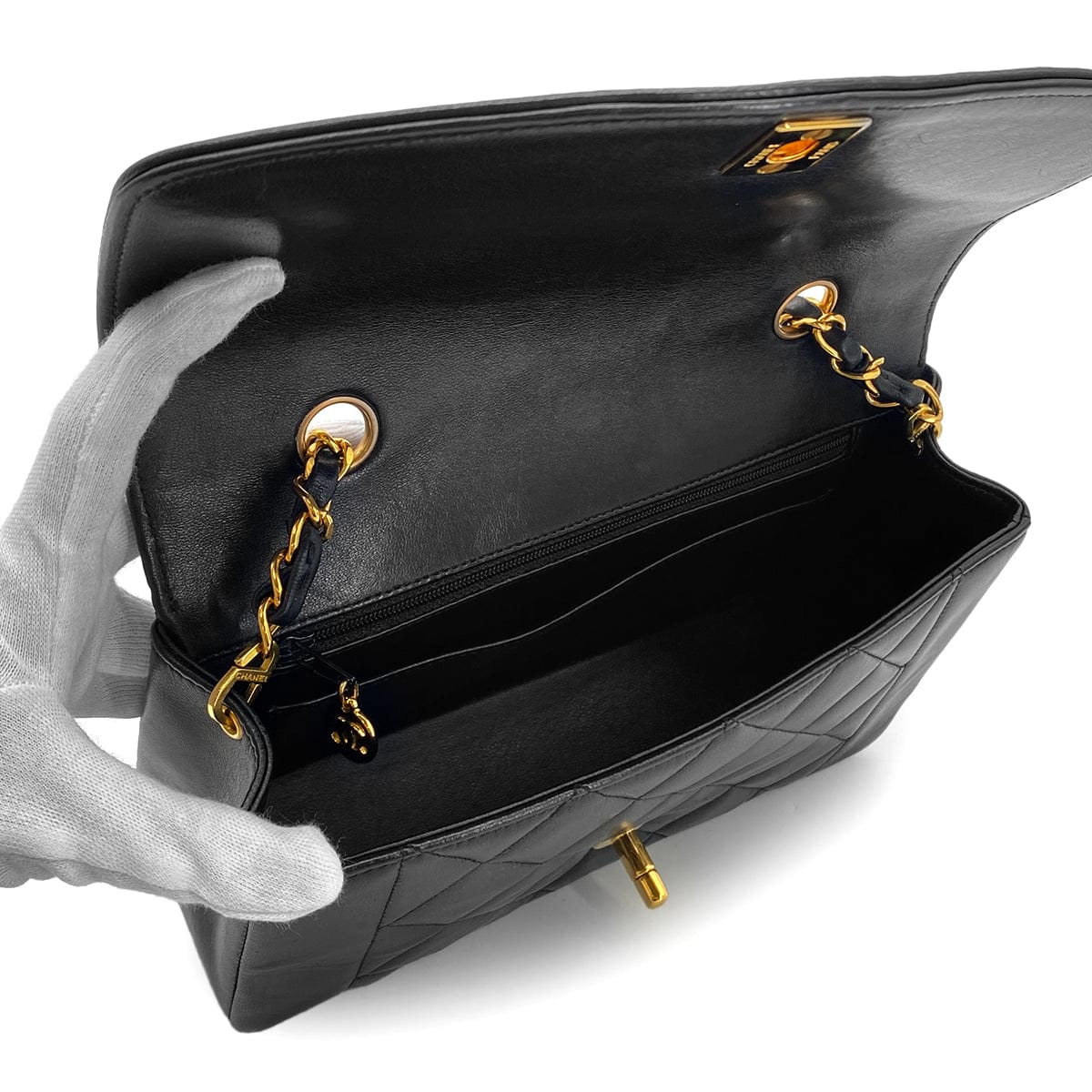 Luxury Promise Japan CHANEL VINTAGE DIANA SMALL CHAIN SHOULDER BAG BLACK LAMB SKIN 90283123