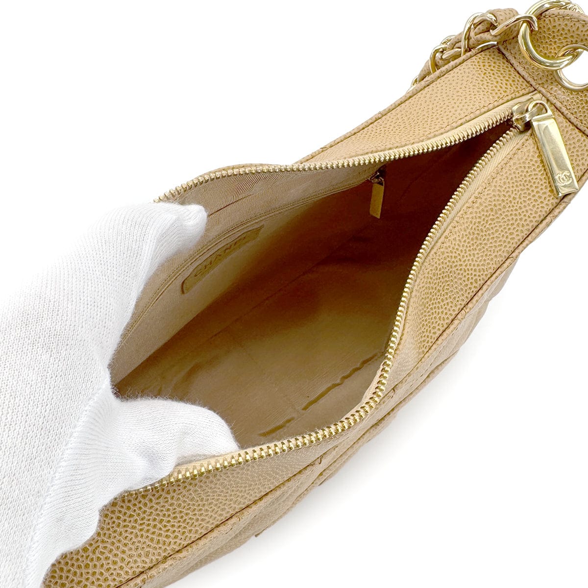 Luxury Promise Japan CHANEL VINTAGE HALF MOON ONE SHOULDER BAG BEIGE CAVIAR SKIN 90212859