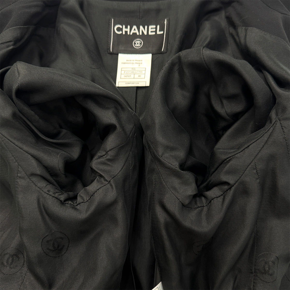 Luxury Promise Japan CHANEL VINTAGE JACKET PANTS SET BLACK WOOL 40 99A RTW 90286201