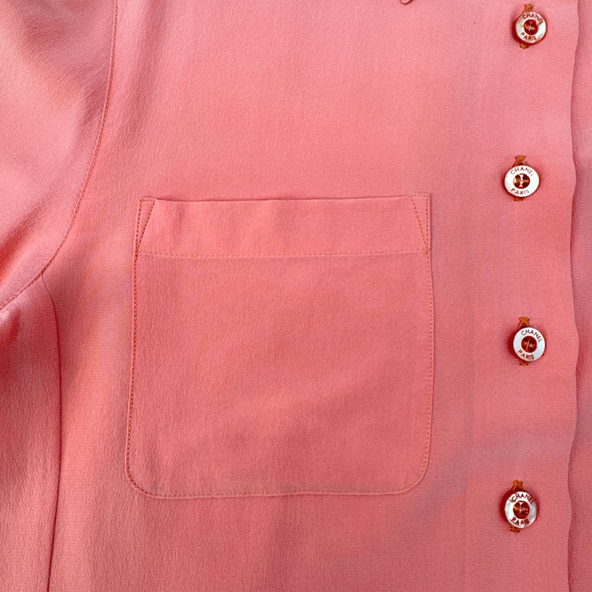 Luxury Promise Japan CHANEL VINTAGE LOGO BUTTON SHIRT PINK SILK 42 RTW 90292792