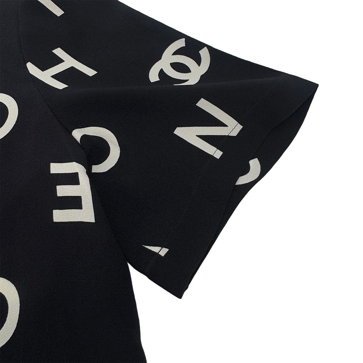 Luxury Promise Japan CHANEL VINTAGE LOGO COCOMARK BLOUSE TOPS BLACK WHITE SILK 38 97P RTW 90286908