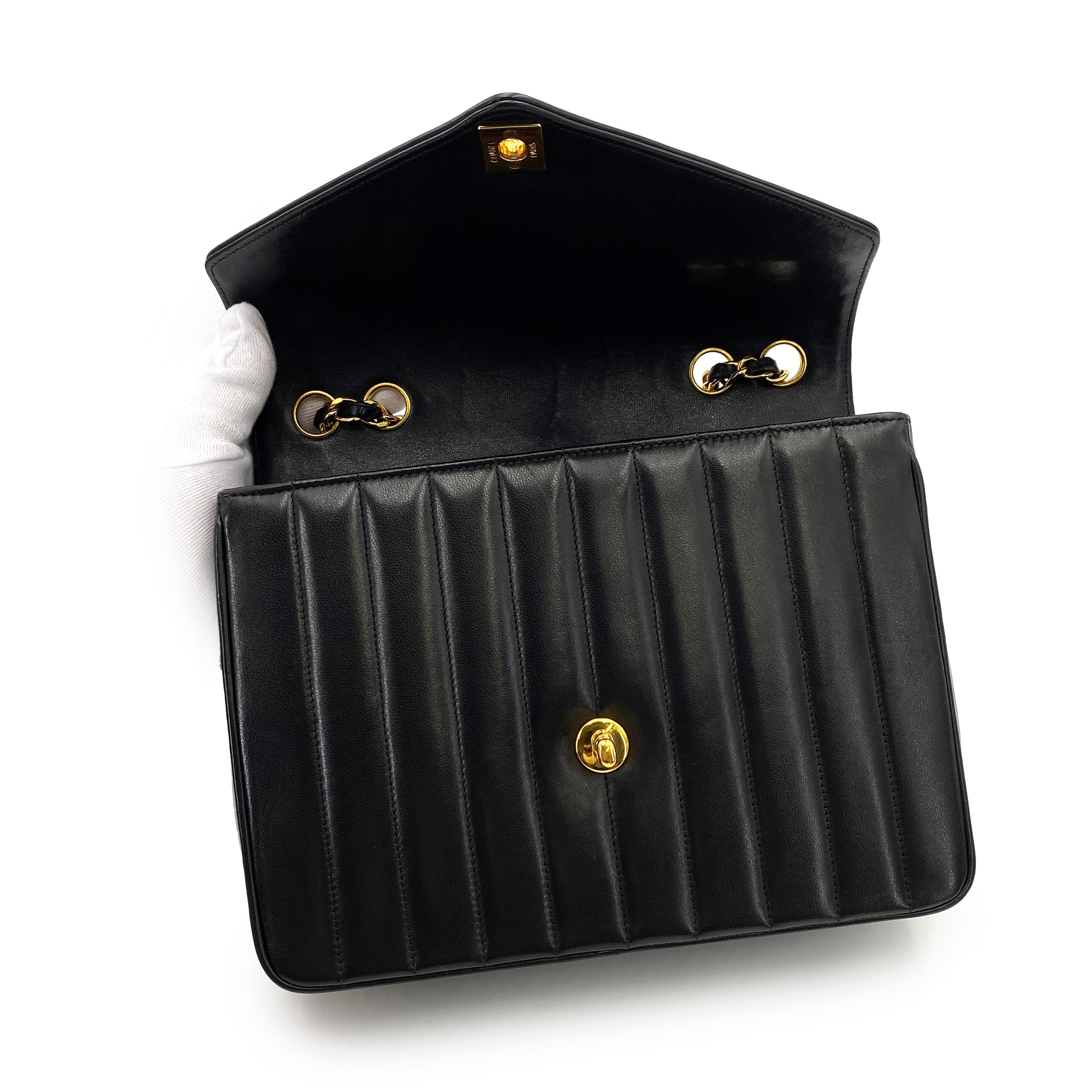 Luxury Promise Japan CHANEL VINTAGE MADEMOISELLE CHAIN SHOULDER BAG BLACK LAMB SKIN 90247089