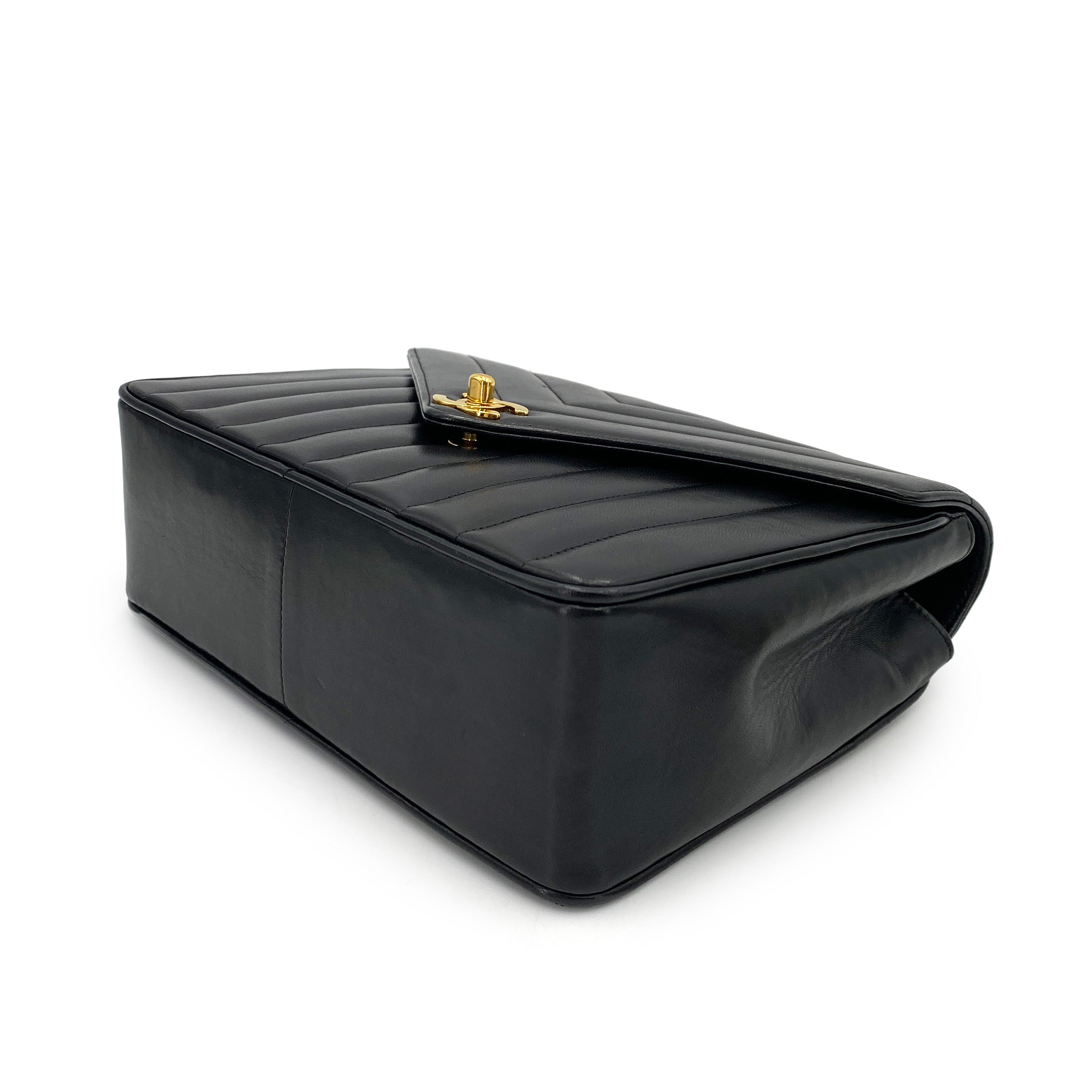 Luxury Promise Japan CHANEL VINTAGE MADEMOISELLE CHAIN SHOULDER BAG BLACK LAMB SKIN 90247089