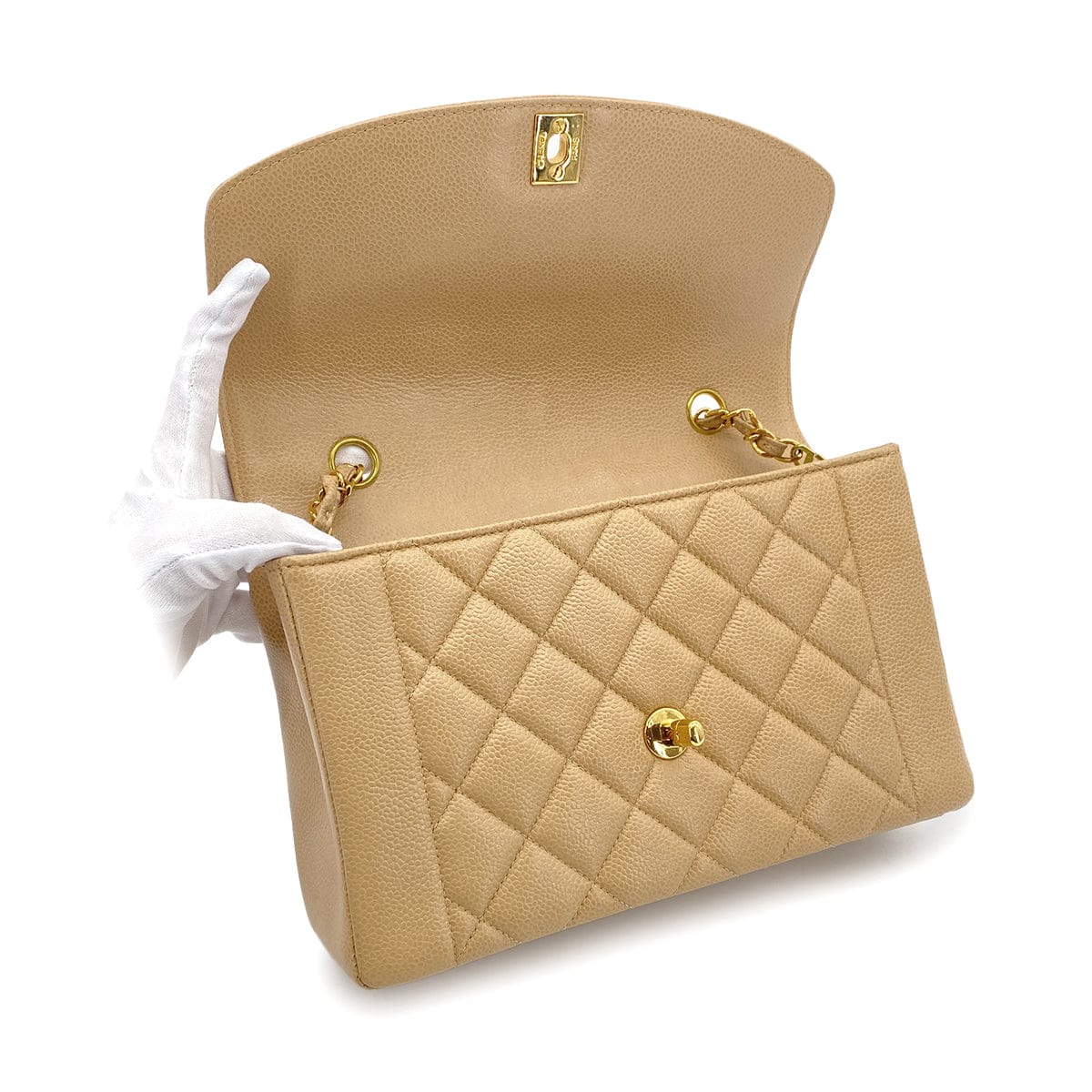 Luxury Promise Japan CHANEL VINTAGE MATELASSE CHAIN SHOULDER BAG BEIGE CAVIAR SKIN 90301634