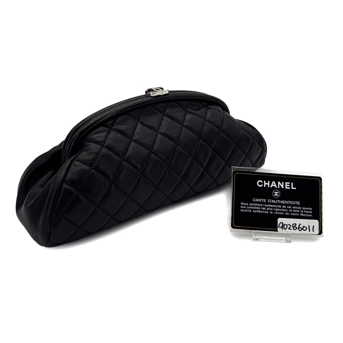 Luxury Promise Japan CHANEL VINTAGE MATELASSE CLUTCH BAG BLACK LAMB SKIN 90286011