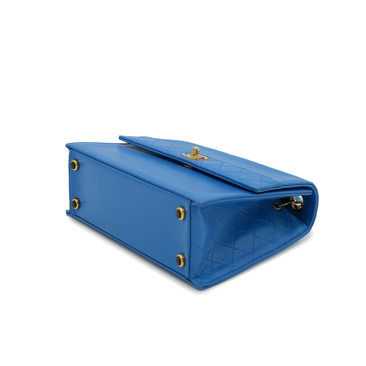 Luxury Promise Japan CHANEL VINTAGE MATELASSE TRAPEZOID CHAIN SHOULDER BAG BLUE LAMB SKIN 90303009