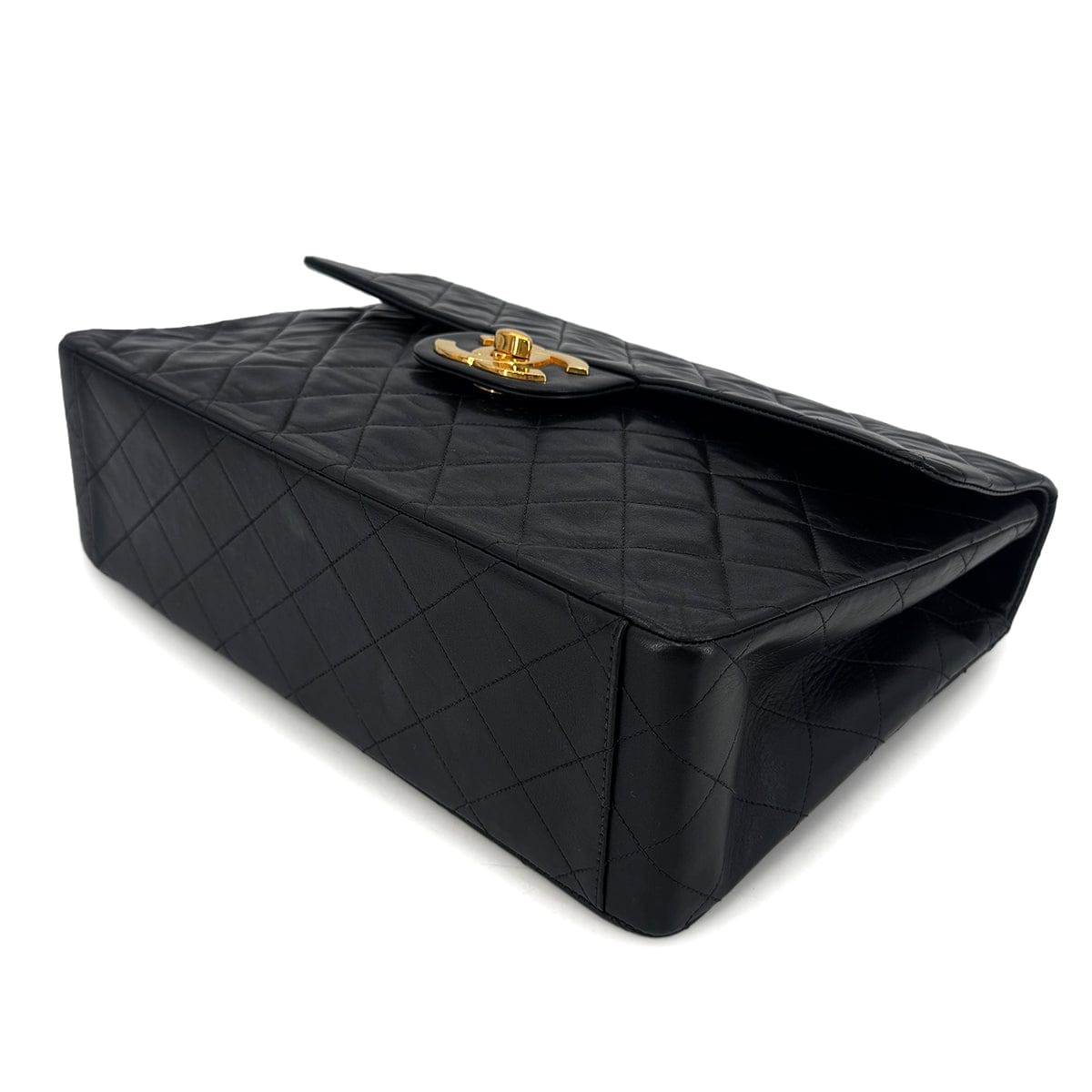 Luxury Promise Japan CHANEL VINTAGE MAXI MATELASSE 34 CHAIN SHOULDER BAG BLACK LAMB SKIN 90301112