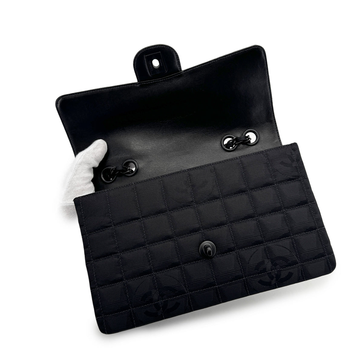 Luxury Promise Japan CHANEL VINTAGE NEW TRAVEL LINE EAST WEST CHOCOLATE BAR CHAIN SHOULDER BAG BLACK NYLON 90284881