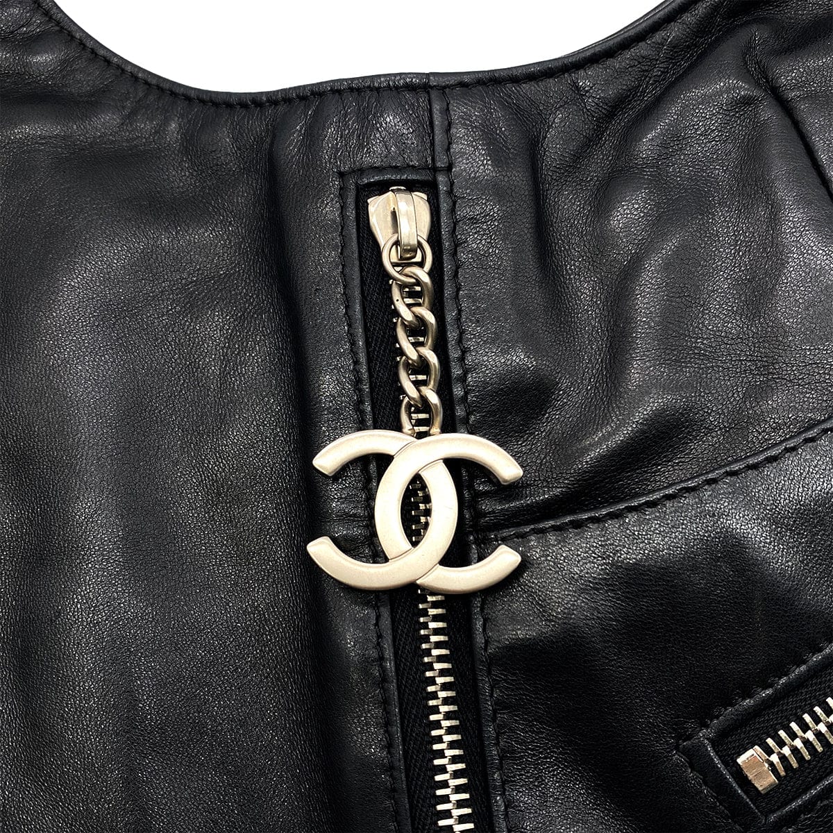 Luxury Promise Japan CHANEL VINTAGE RUNWAY FALL 2003 COLLECTION MATELASSE BODY BAG BLACK LAMB SKIN 90280496