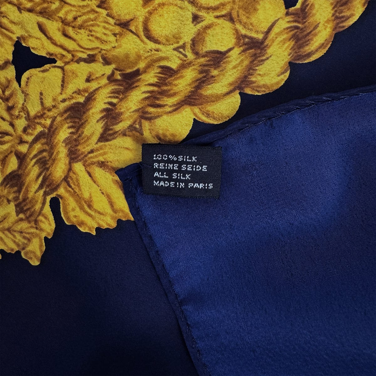 Luxury Promise Japan CHANEL VINTAGE SCARF COCOMARK GRAPES PATTERN NAVY SILK 90310281