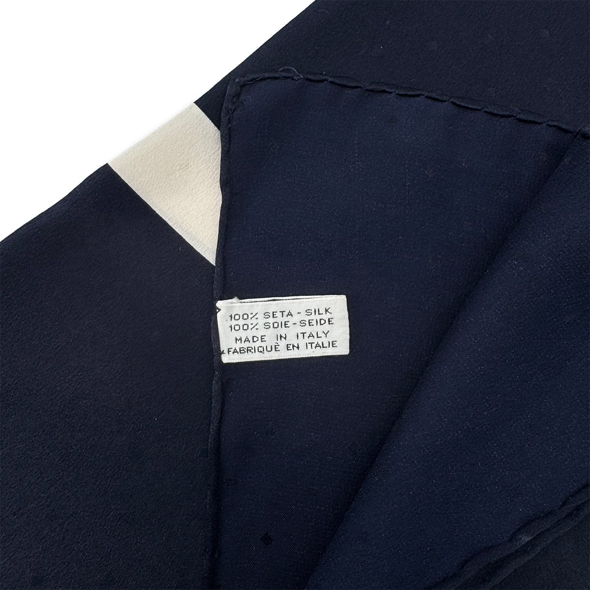Luxury Promise Japan CHANEL VINTAGE SCARF LOGO RIBBON NAVY WHITE SILK 90295818