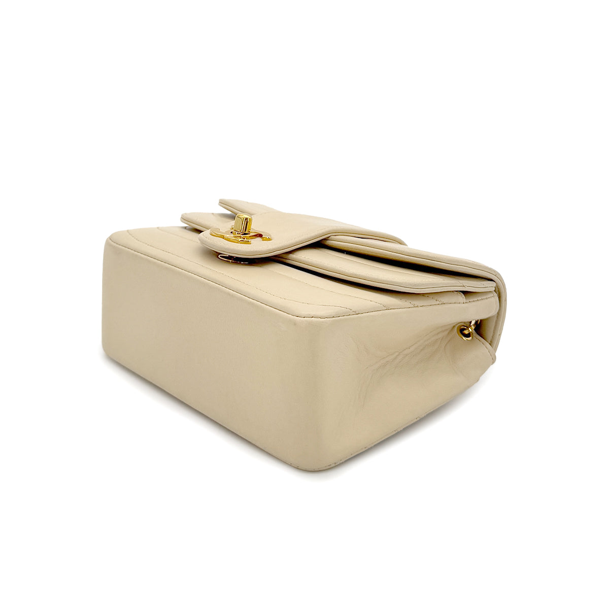 Luxury Promise Japan CHANEL VINTAGE SEAGULL CHAIN SHOULDER FLAP BAG BEIGE LAMB SKIN 90286582