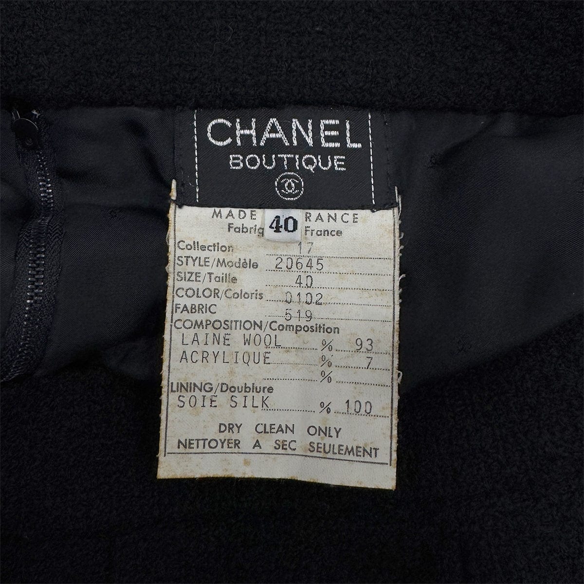 Luxury Promise Japan CHANEL VINTAGE TWEED JACKET SKIRT SET WOOL COCO BUTTON BLACK 40 RTW 90288033