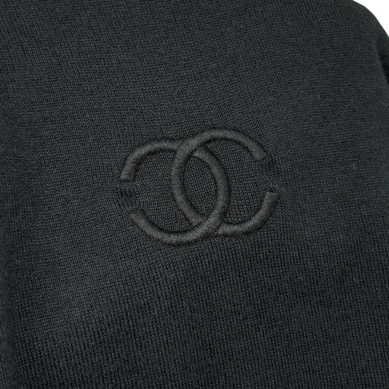 Luxury Promise Japan CHANEL Vintage 95P CC Mark Logo T-shirt #40 Short Sleeve Top Black Cotton