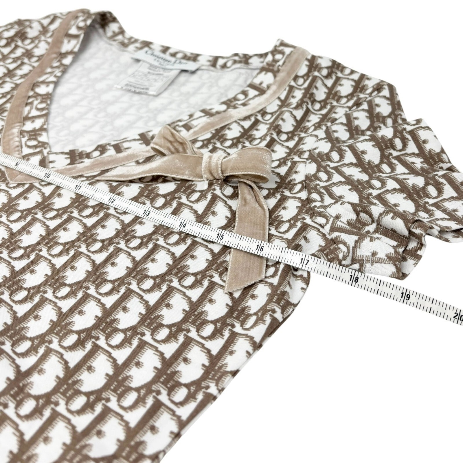 Luxury Promise Japan Christian Dior Vintage 2005 Trotter Monogram V-neck T-shirt Top Cream Ribbon
