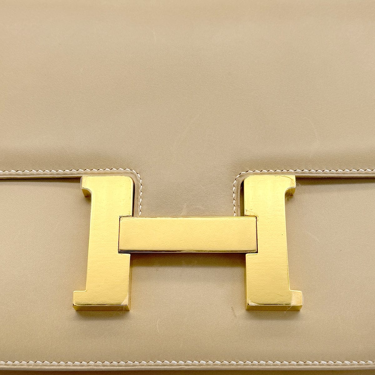 Luxury Promise Japan HERMES CONSTANCE 23 BEIGE BOXCALF SHOULDER BAG □E GOLD HARDWARE 90310255